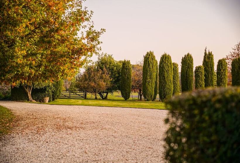 مبيت وإفطار Honeysuckle Barn & Garden