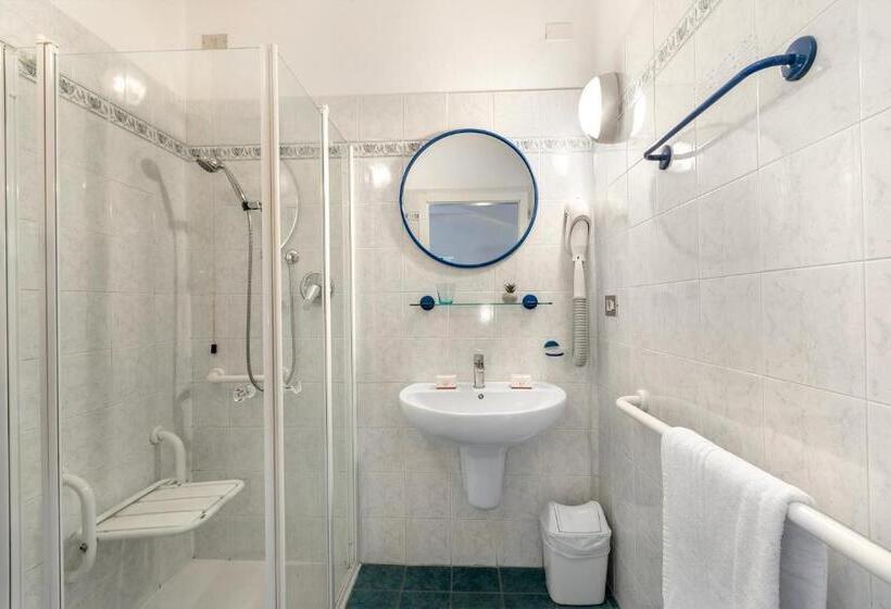 Bike & Wind Hotel Villa Maria   Happy Rentals