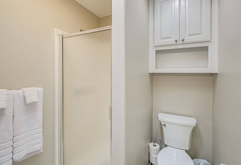 Hot Springs Lakefront Home W/ Dock & Water Views!