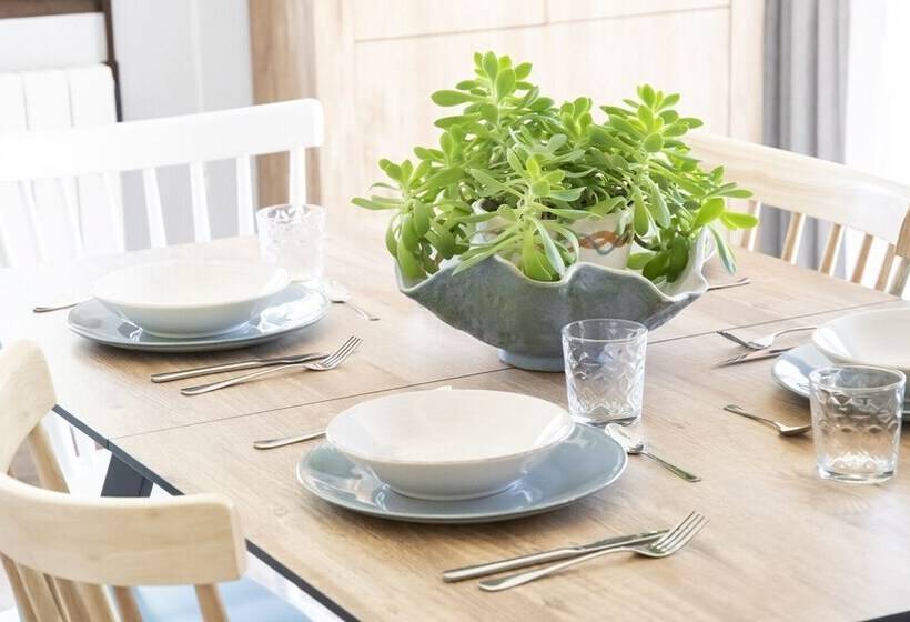 فندق Apartamentos Creativos Villarubei