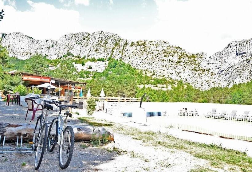 فندق Camping La Pinatelle