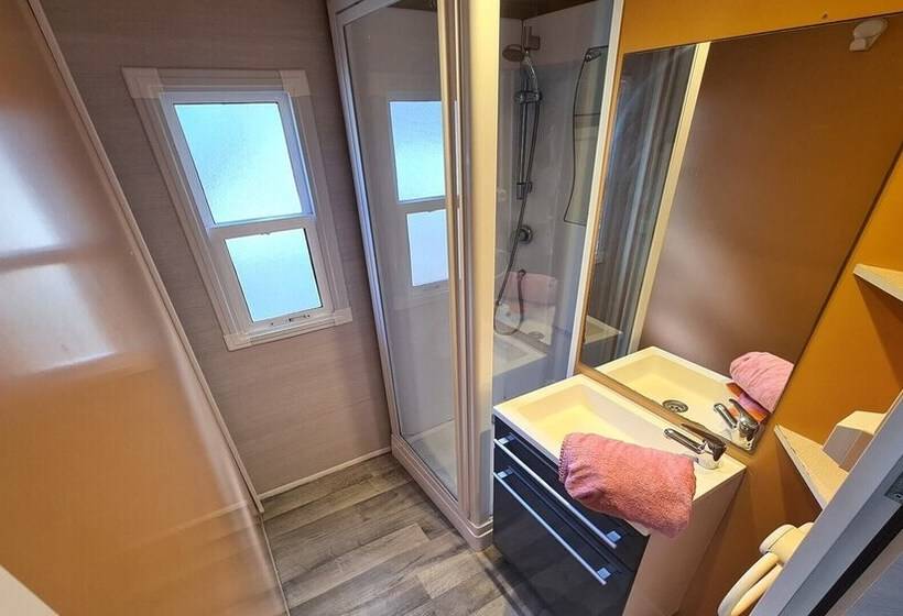 فندق Camping La Pinatelle