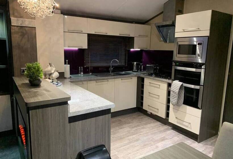 فندق Stunning 3 Bed Lodge In Windermere