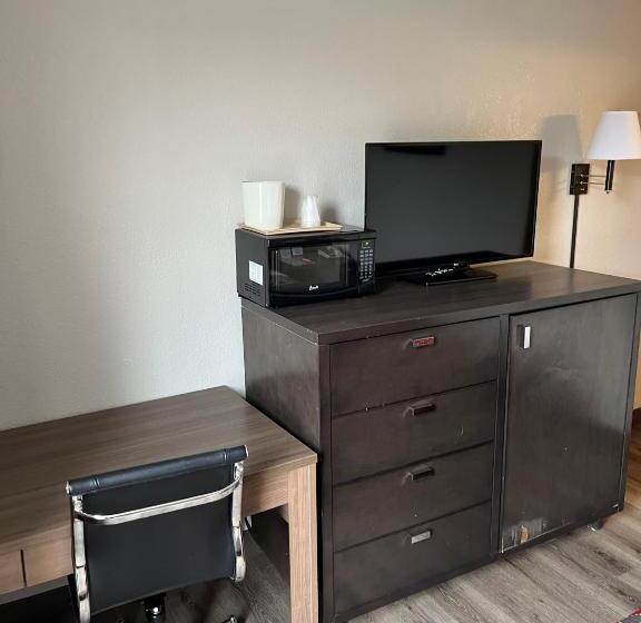 汽车旅馆  Red Carpet Inn