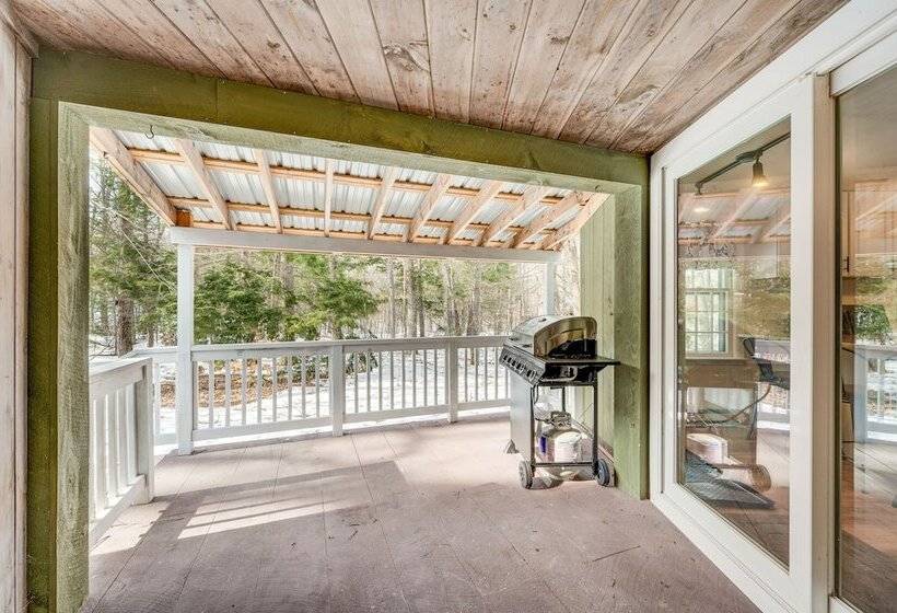 Renovated North Conway Retreat Near Saco River!