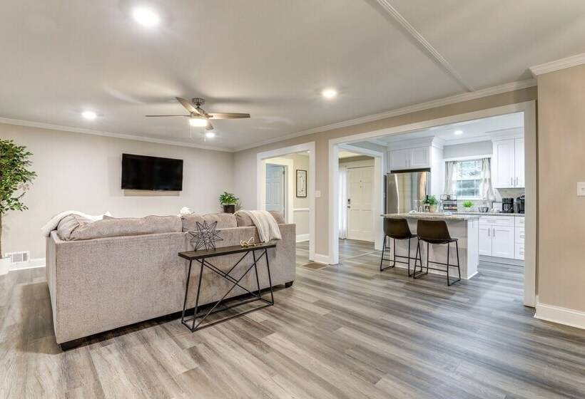 Spacious Stone Mountain Home W/ Private Pool!