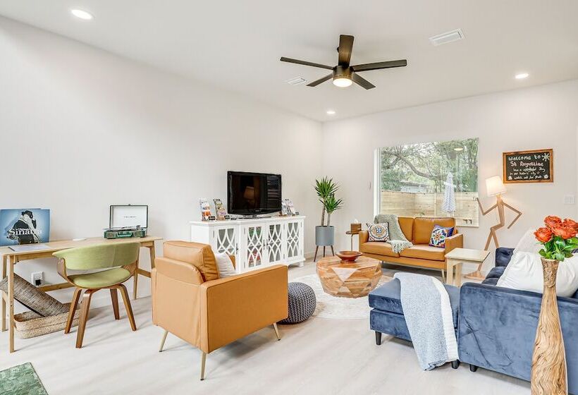 St Augustine Getaway W/ Grill, Near Downtown!