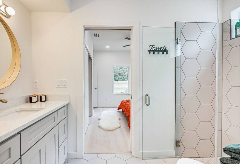 St Augustine Getaway W/ Grill, Near Downtown!