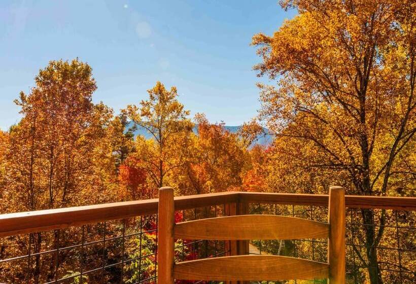 Whispering Pines Retreat By Ghosal Luxury Lodging