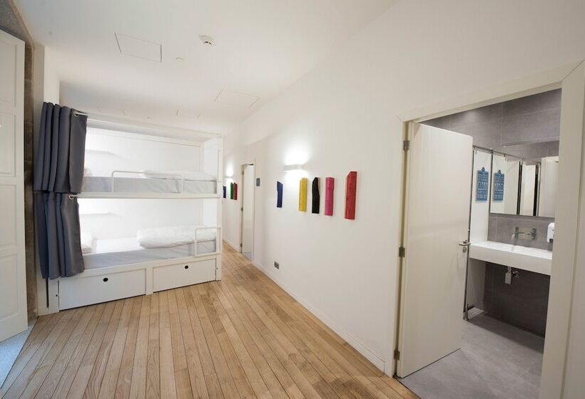 Bluesock Hostels Porto