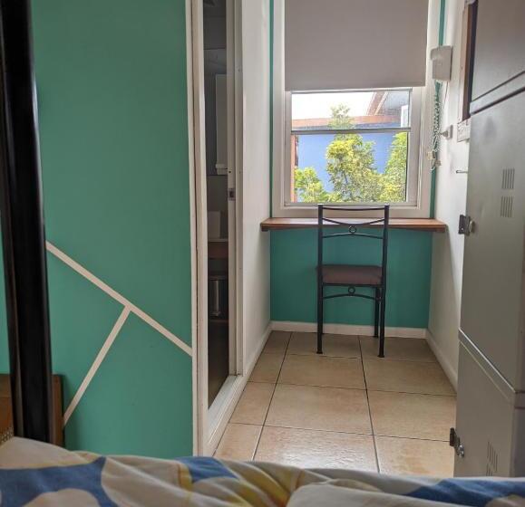 هاستل Ozzie Pozzie Backpackers   Port Macquarie Yha