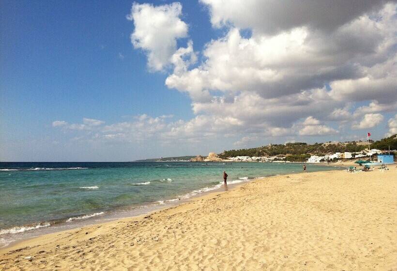 مبيت وإفطار Castello Castriota Scanderbeg