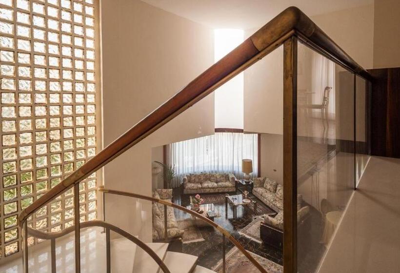 تختخواب و صبحانه Villa Magnolia Luxury Suites