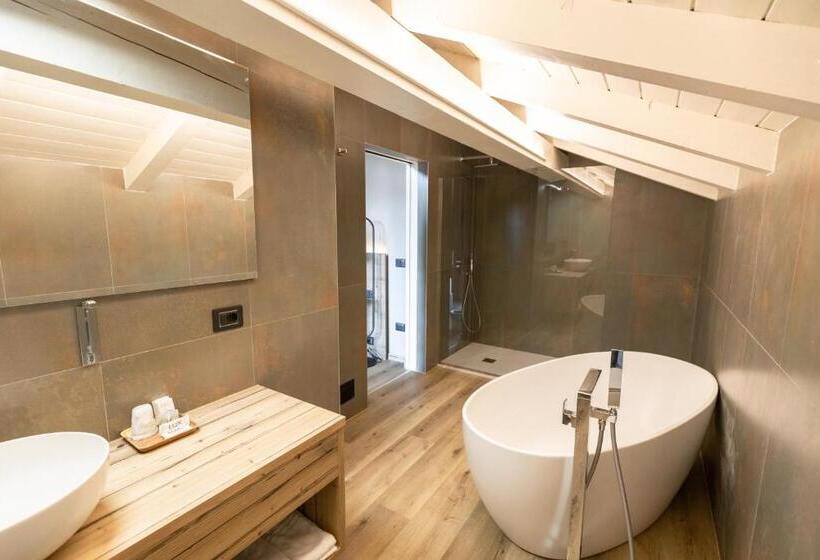 هتل Alpenrose Wellness