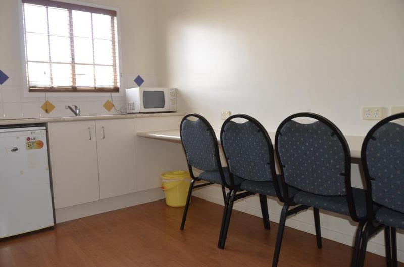 汽车旅馆  Charleville Waltzing Matilda Motor Inn