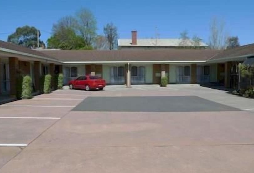 モーテル Rippleside Park Motor Inn