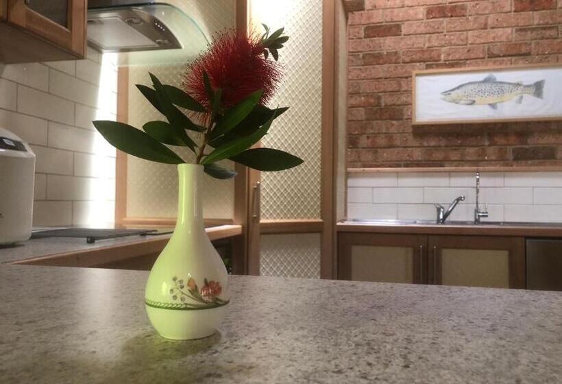 אתר נופש Clover Cottage Country Retreat