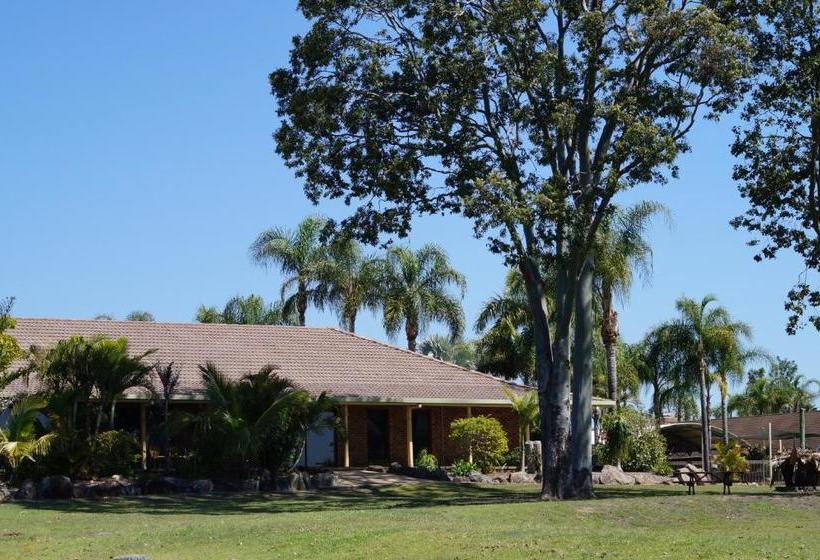 منتجع Susan River Homestead