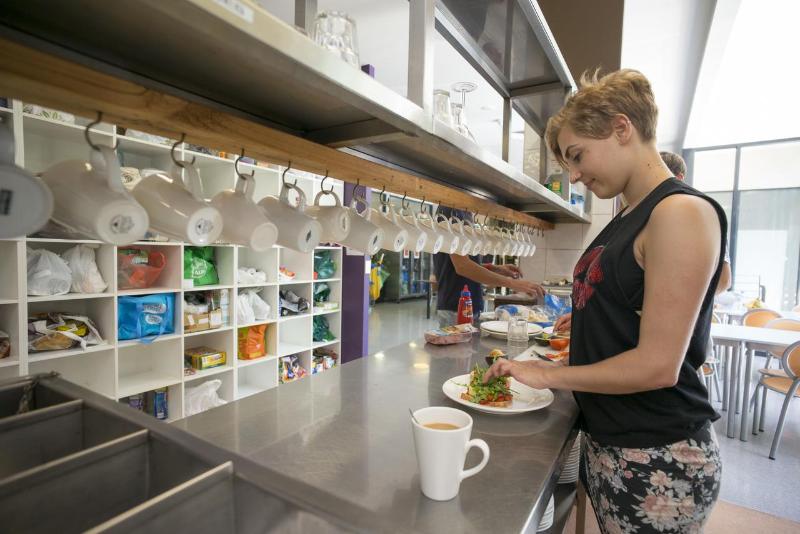 هاستل The Village Canberra