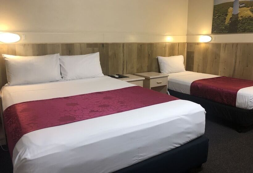 Wattle Tree Motel