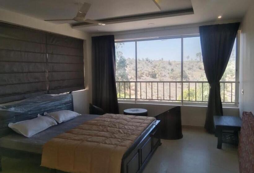 בית מלון כפרי Shamlan Resort