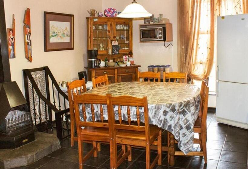 פנסיון Paljas En Kandas Guest House