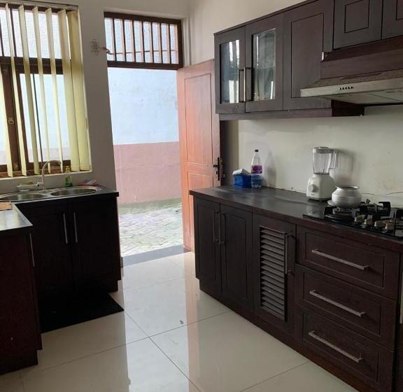 Пансион R&r Residencies