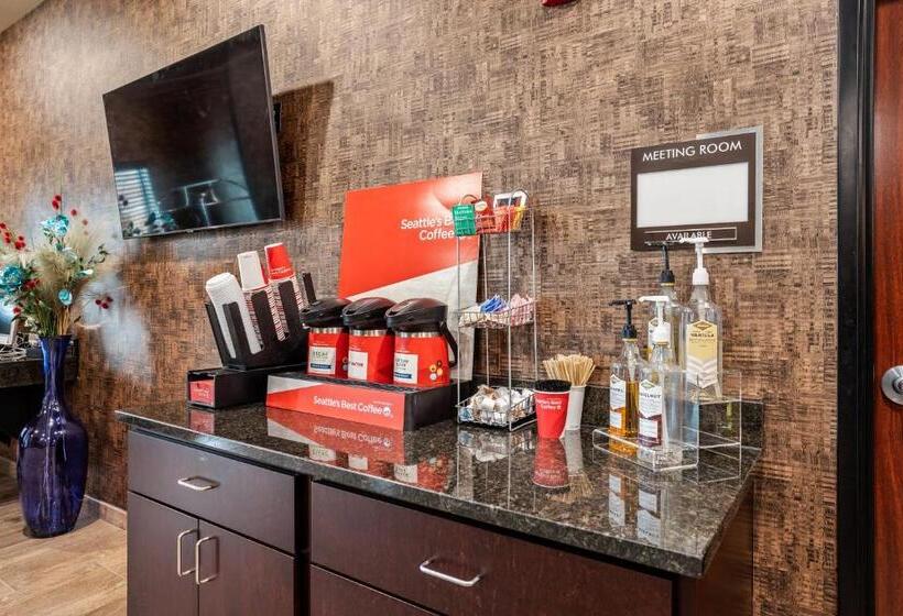 Cobblestone Hotel & Suites   Rhinelander