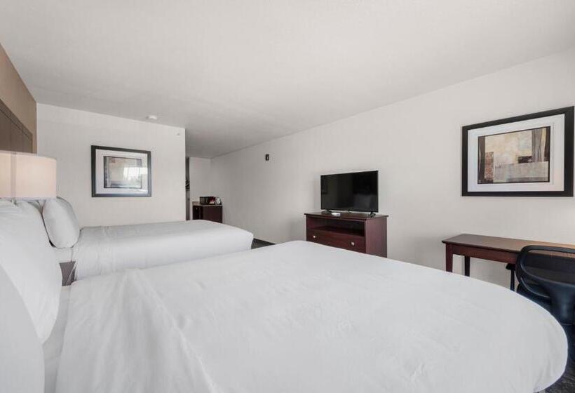 Cobblestone Hotel & Suites   Russells Point At Indian Lake