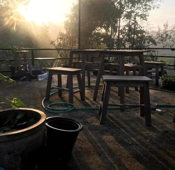 هتل สวนบ้านนอก Suanbaannoak