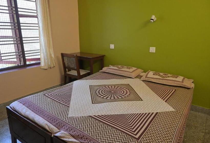 فندق Pink Flower Tourist Home