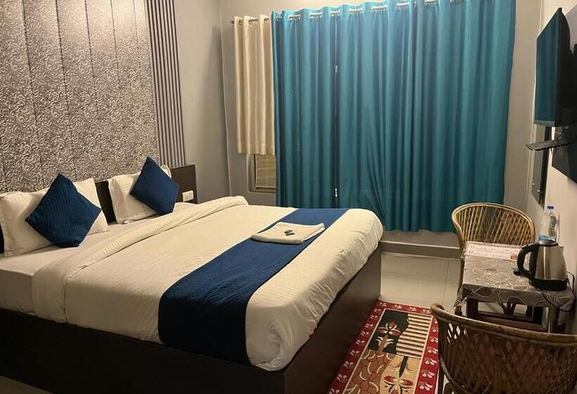 호텔 Devoy Inn By Namastexplorer