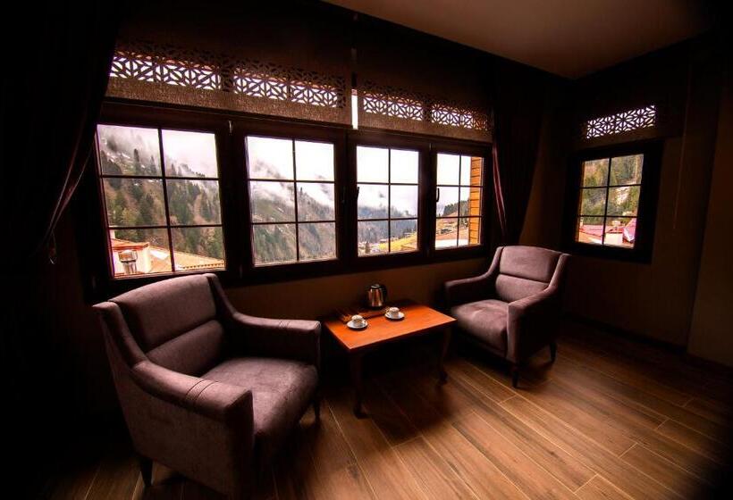 בית מלון כפרי Kervansaray Deluxe