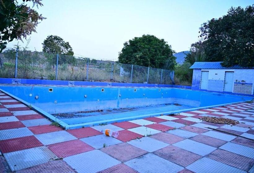 فندق Pvrr Hill View Resorts, Near Horsley Hills Road