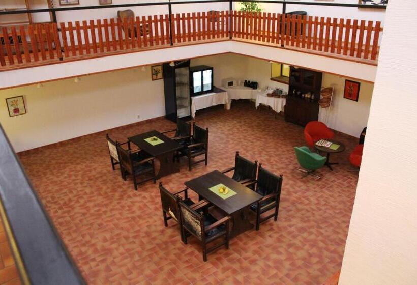 호스텔 Emmaboda Hotell Amigo Long Stay