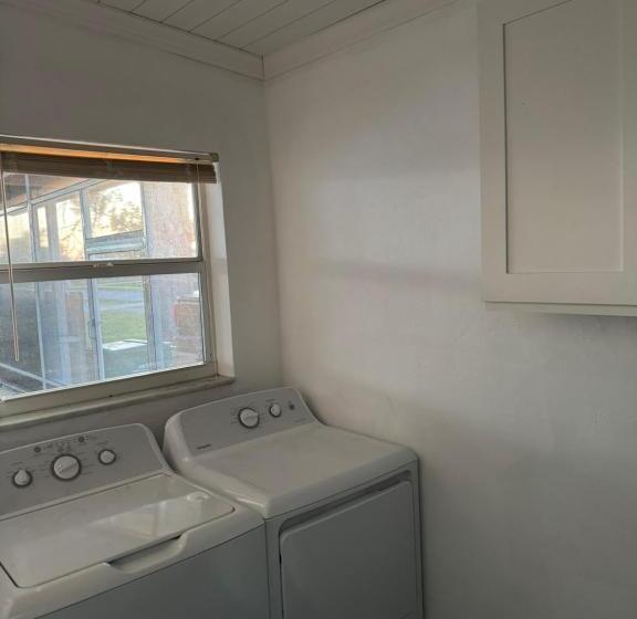 بنسيون Beautiful Pool House Port Charlotte