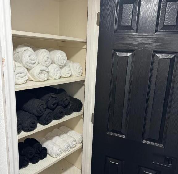 بنسيون Beautiful Pool House Port Charlotte