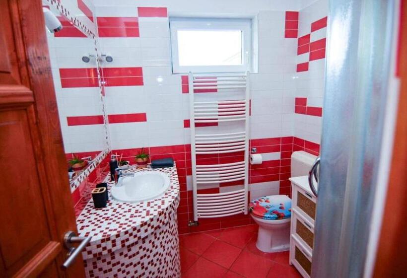 ペンション Marco Art Vendégház For 1  8 Persons