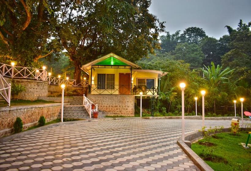 אתר נופש Mgm Whispering Winds Yelagiri