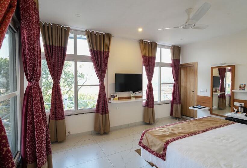 אתר נופש Mgm Whispering Winds Yelagiri