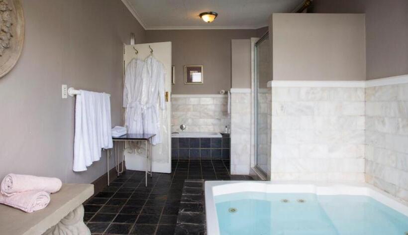住宿加早餐  Leeuwenhof Country Lodge & Garden Spa