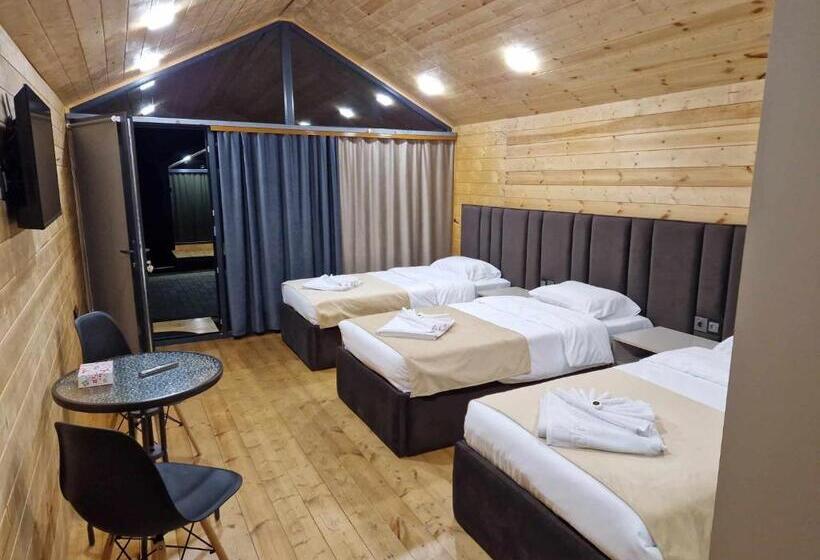 تختخواب و صبحانه Nice House Hotel Meghri