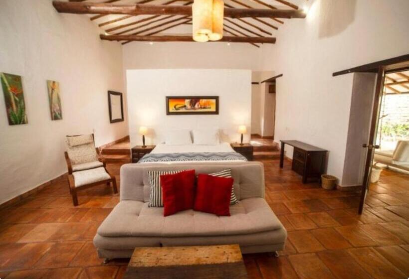 هتل Masaya Achiotte   Junior Suite   Colombia