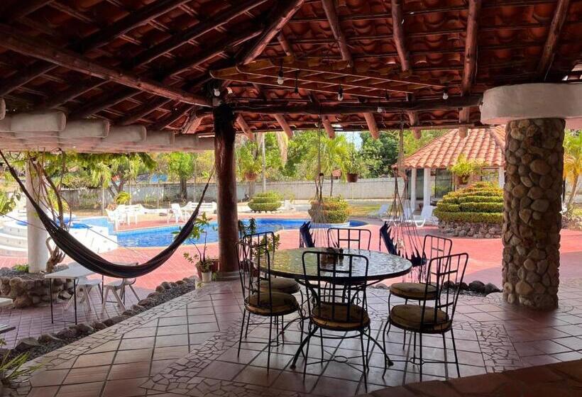 בית מלון כפרי Mia Nueva Gorgona