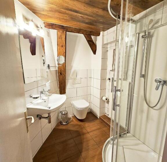 فندق Taverne Zur Linde