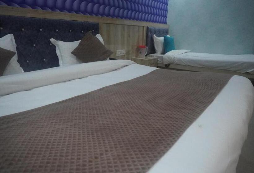 Hotel Rudreshwar