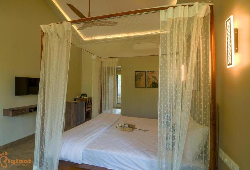 Jomo Resort