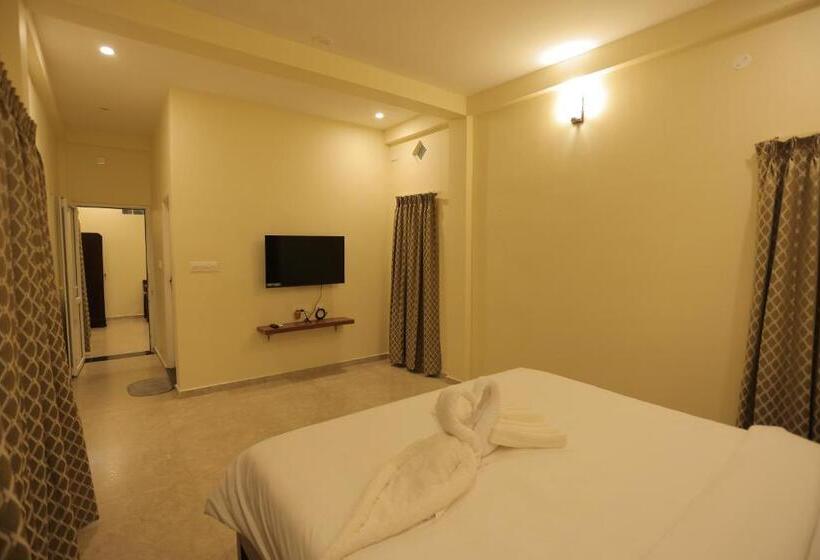 Palm Paradise Beach Resort