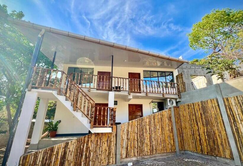 پانسیون Mayara Hostal