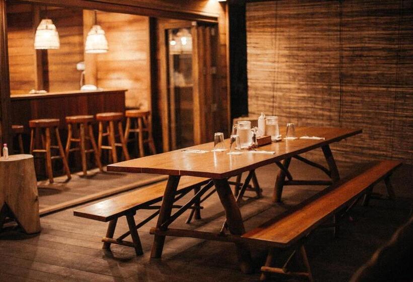 استراحتگاه Kaini Mentawai